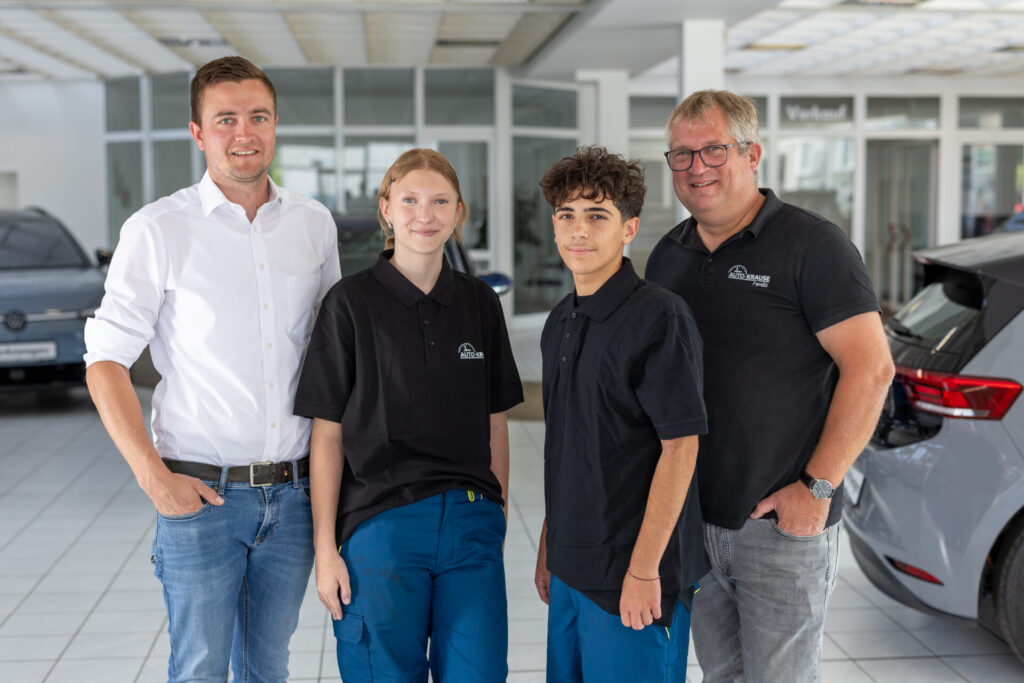 In Greven starten Luis Furnari und Maja Schürmann ihre Ausbildung als KFZ-Mechatroniker/-in.
